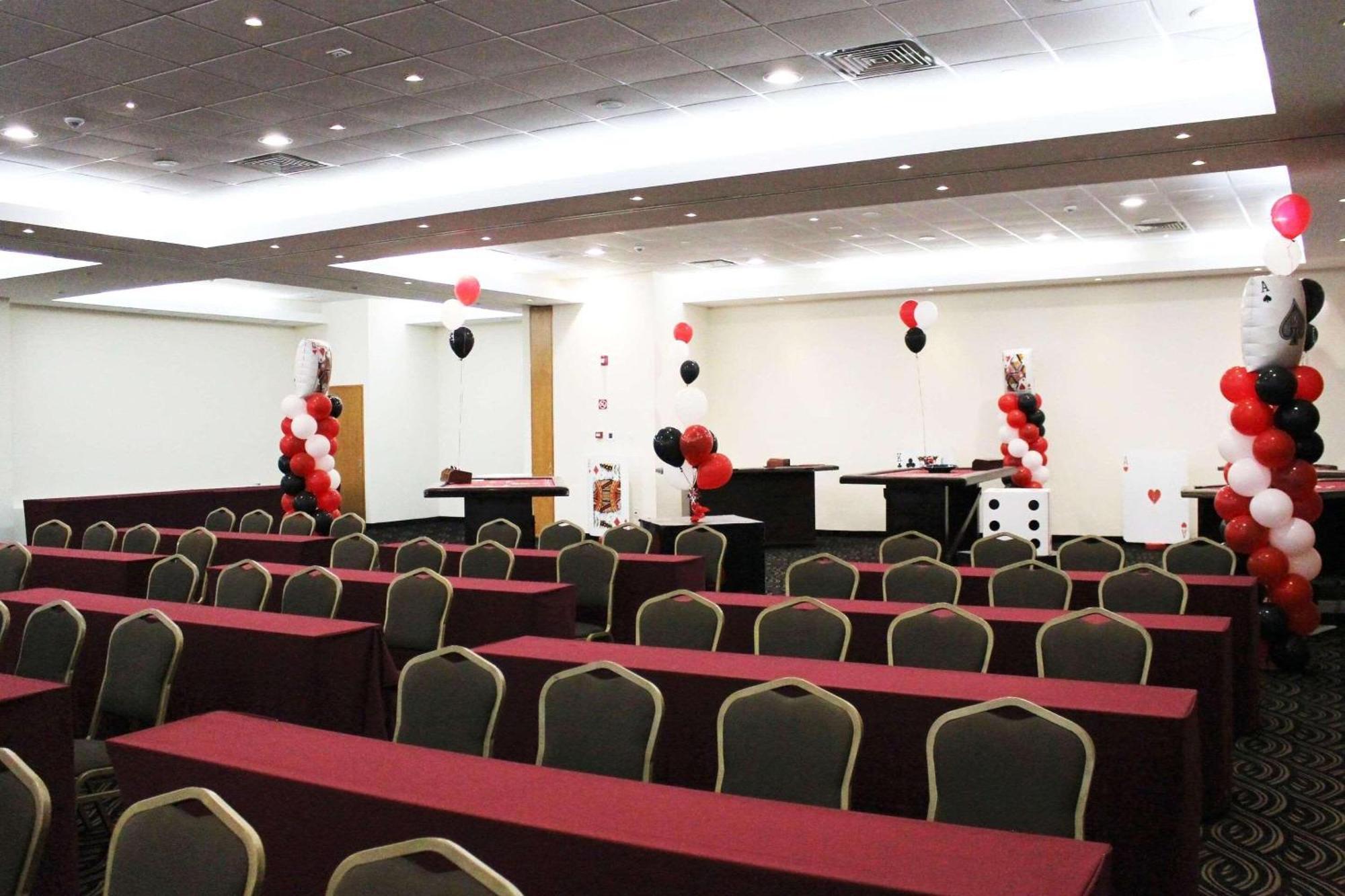 Radisson Poliforum Plaza Hotel León Dış mekan fotoğraf