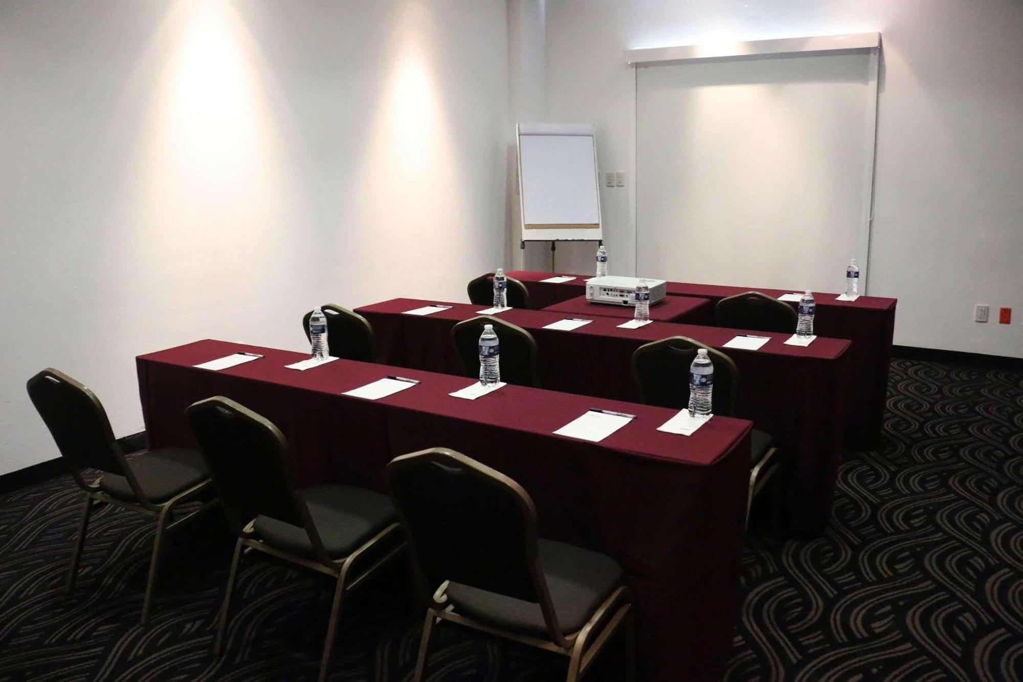 Radisson Poliforum Plaza Hotel León Dış mekan fotoğraf