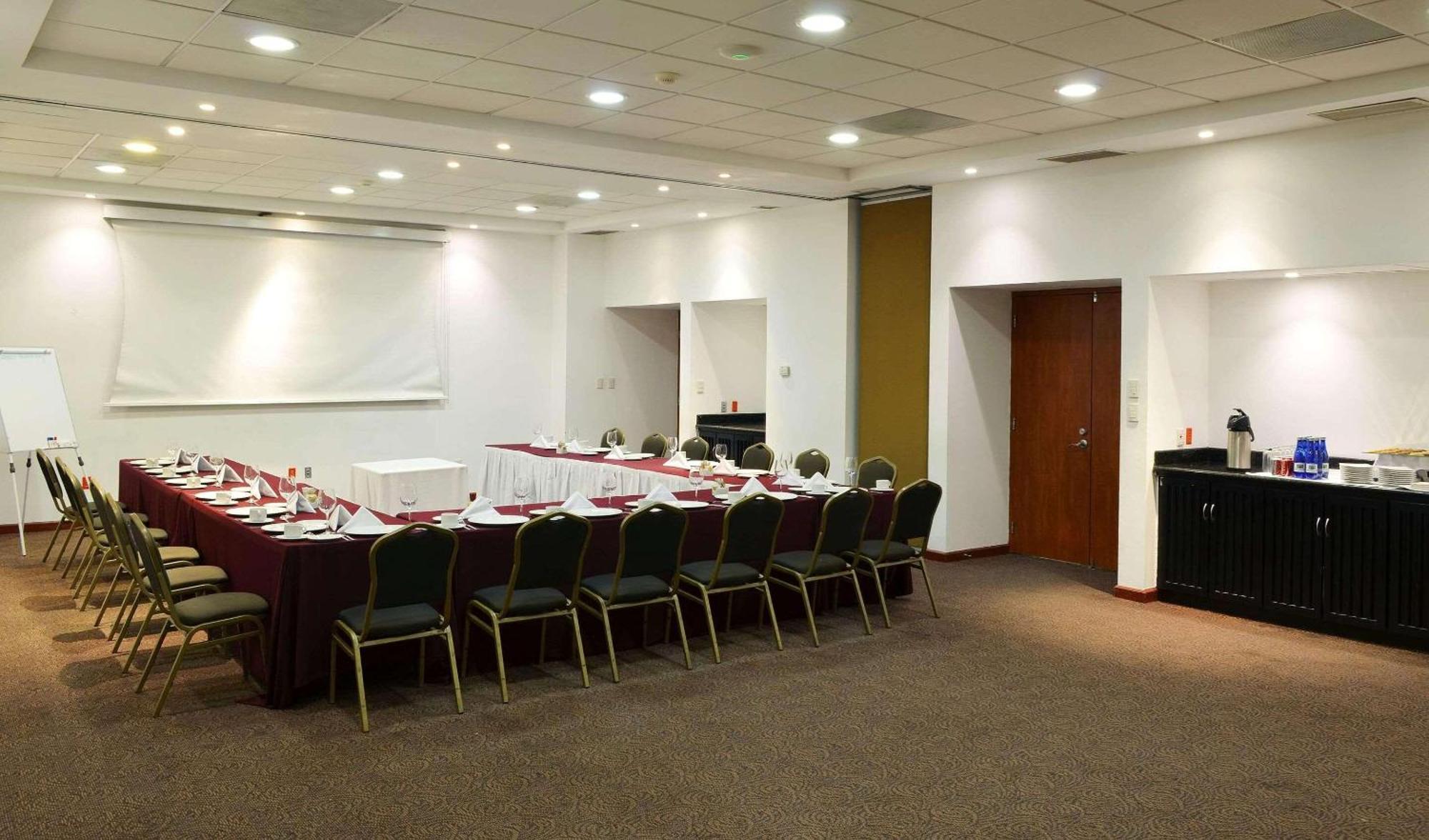 Radisson Poliforum Plaza Hotel León Dış mekan fotoğraf